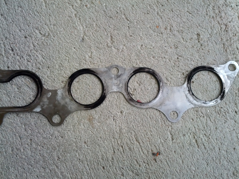 Exhaust gasket leak
